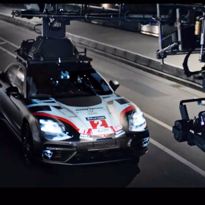 Porsche του Le Mans μέσα στην πόλη; (video)