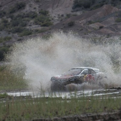Ράλι Ντακάρ: Σταθερά προς τη νίκη ο Sainz (vid)