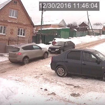 Ένας ακόμα «γλιστερός» δρόμος στη Ρωσία (video)