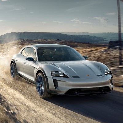 Porsche, ηλεκτρικό, crossover και… εκτός δρόμου; (video)