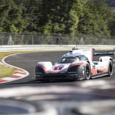 Ο πιο γρήγορος γύρος στην ιστορία του Nurburgring (vid)