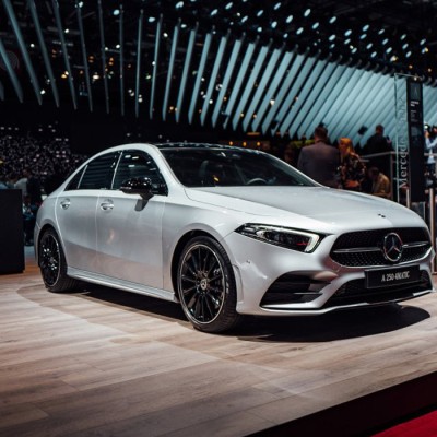Η A-Class sedan στο Παρίσι