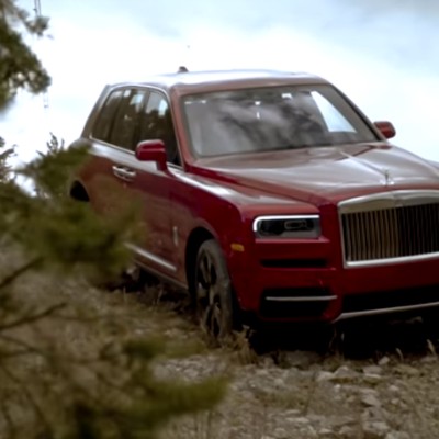 Off-roading με αυτοκίνητο… 300.000 ευρώ (video)