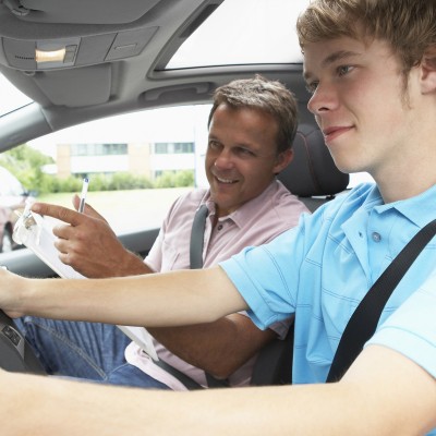 Για 19η συνεχή εβδομάδα χωρίς εξετάσεις οδήγησης