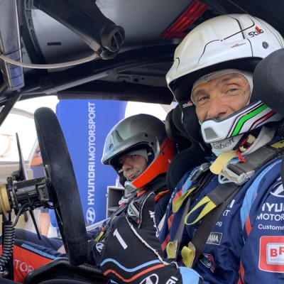 Ο 57χρονος Tarquini στο τιμόνι του Hyundai i20 WRC (vid)