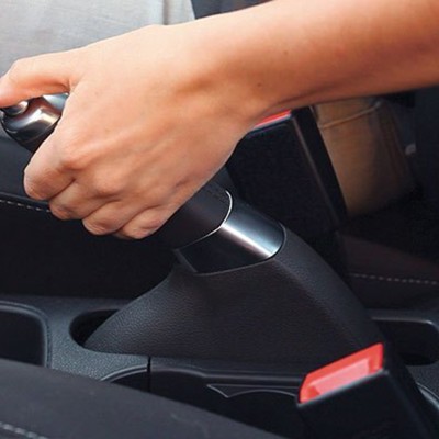 “Είδος υπό εξαφάνιση τα μηχανικά χειρόφρενα