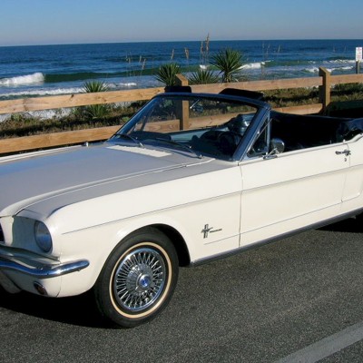 Πούλησε την πρώτη Ford Mustang κατά λάθος - 55 χρόνια μετά τη συναντά και πάλι