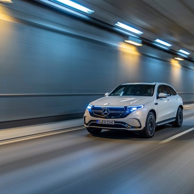 Περικοπές ενός δις ευρώ στη Mercedes!