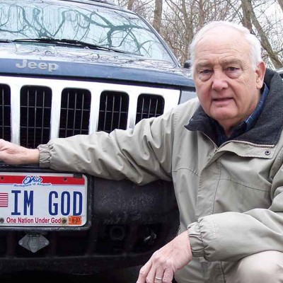 Μπορεί να χρησιμοποιεί την πινακίδα «Είμαι Θεός»