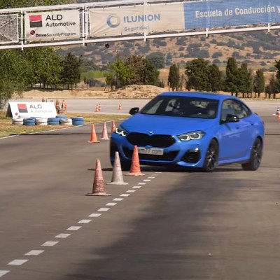 Πώς συμπεριφέρεται η BMW 2 Gran Coupe στο Τεστ Αποφυγής Ταράνδου; (video)