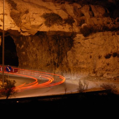 Παράταση ενός μήνα στα έργα στην τρύπα Καραμανλή