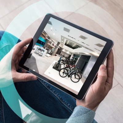 Δες, διάλεξε και αγόρασε ηλεκτρικό ποδήλατο από... τον καναπέ σου