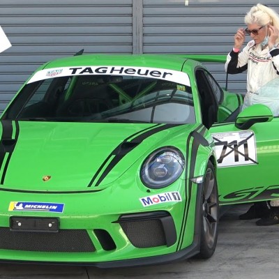 Η ταχύτητα χρόνια δεν κοιτά... [Video]