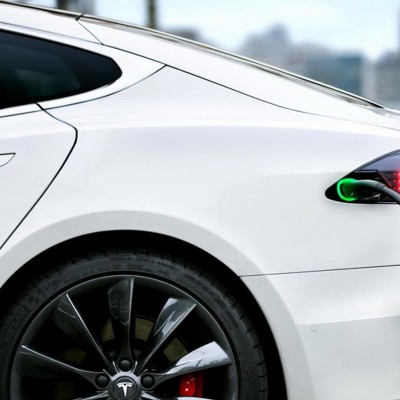 Έρευνα ACEA: Τα ηλεκτρικά είναι για τους πλούσιους