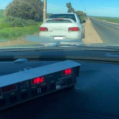 80χρονος με Subaru Impreza WRX πήγαινε με 182 χλμ./ώρα σε περιοχή με όριο 100 χλμ./ώρα