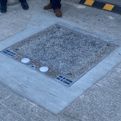 Μια αγγλική εταιρεία γεμίζει τους δρόμους με ασύρματους σταθμούς φόρτισης! Τι σημαίνει αυτό;