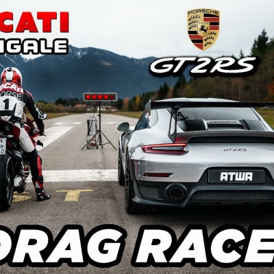 Porsche GT2 vs Ducati Panigale V4: Μπορεί ένα supercar να συγκριθεί με μια μηχανή;
