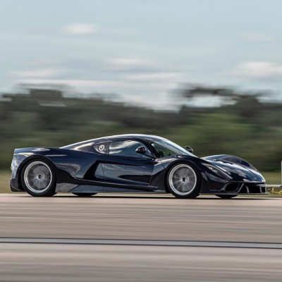 Δείτε πώς πιάνει τα 400 km/h το hypercar της Hennessey [video]