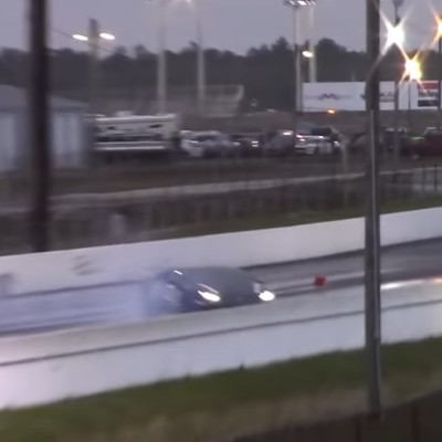 Lamborghini χάνει τον έλεγχο σε πίστα dragster με πάνω από 290 km/h [video]