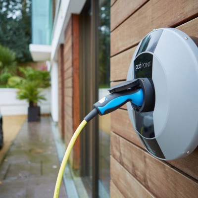 Φορτίζω Παντού: Ανοίγει η πλατφόρμα για την επιδότηση 8.000 φορτιστών