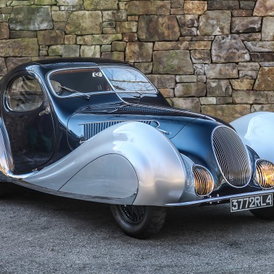 Ποιο γαλλικό αυτοκίνητο κοστίζει όσο 40 Ferrari; [video]