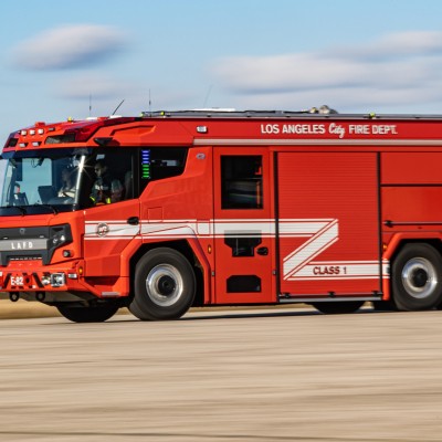 Αυτό είναι το πρώτο ηλεκτρικό πυροσβεστικό όχημα [video]