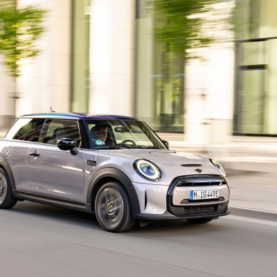 Νέος τιμοκατάλογος MINI - Αντίο σε diesel και χειροκίνητα!