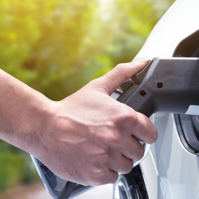 Νέα κυβέρνηση, νέο καθεστώς στην ηλεκτροκίνηση... Για καλό;