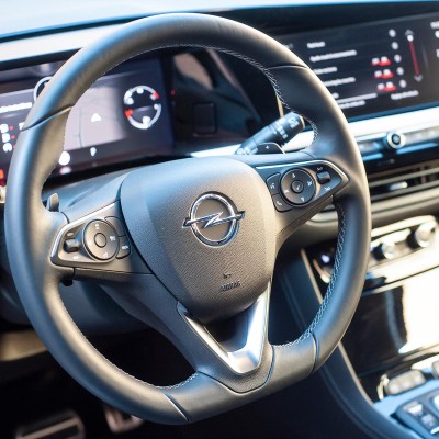 Ποιο SUV της Opel έχει έκπτωση έως 2.400 ευρώ στην Ελλάδα; Δείτε τιμές