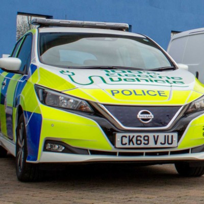 Η Αστυνομία γκρινιάζει: Τα ηλεκτρικά περιπολικά μένουν από ρεύμα! [video]