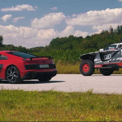 Δείτε αυτή την κόντρα - Audi R8 τα βάζει με αγωνιστικό του Dakar [Video]