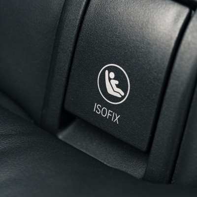 Τι είναι ISOfix στο αυτοκίνητο - Πώς δένουμε σωστά το παιδικό κάθισμα;