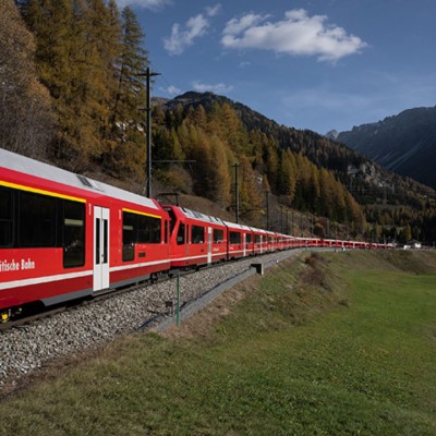 Το μακρύτερο τρένο του κόσμου έχει μήκος 2 km – Δείτε πώς στρίβει! [video]