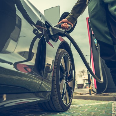 Ηλεκτρικά αυτοκίνητα: Τέλος στις πανάκριβες μπαταρίες από την CATL