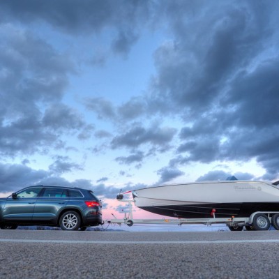 Τρέιλερ με πινακίδες και ασφάλεια - Τι κάνεις για να μην είναι παράνομο