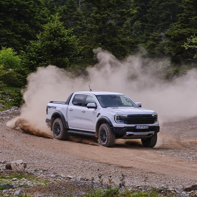 Επιτρέπονται τα pick-up στην Αθήνα; Τι λέει ο νόμος για τα «αγροτικά»