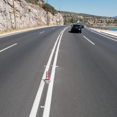 Τι είναι τα πτερύγια καρχαρία - Γιατί έχουν μπει στην Παραλιακή; [video]