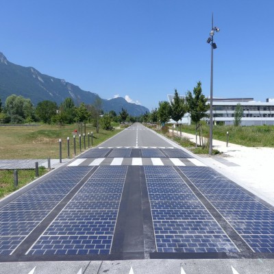 Πού υπάρχουν δρόμοι με φωτοβολταϊκά στην άσφαλτο; [video]