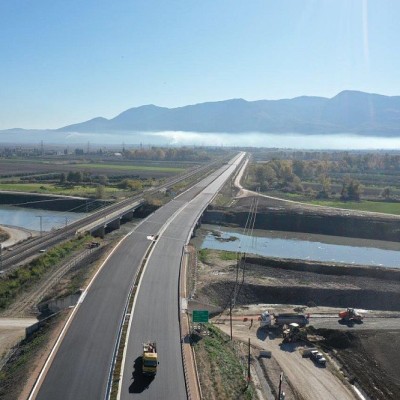 Πού βρίσκει τα χρήματα η Ελλάδα για τα οδικά έργα; Οι 7 πηγές