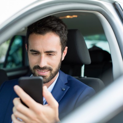 Uber: Δες πως θα νοικιάσεις αυτοκίνητο στην Ελλάδα με 6 ευρώ την ημέρα!