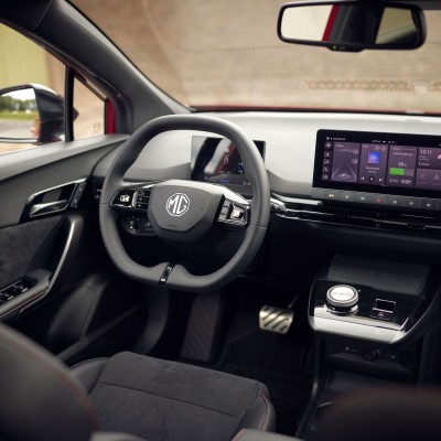 Το MG των 204 ίππων που καίει 3,2 ευρώ στα 100 km - Τιμή στην Ελλάδα