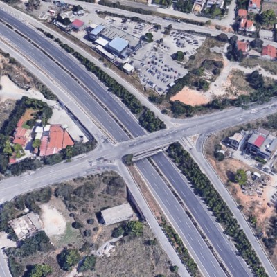 Τι συμβαίνει με τη γέφυρα της Βαρυμπόμπης – Τίθεται θέμα στατικότητας;