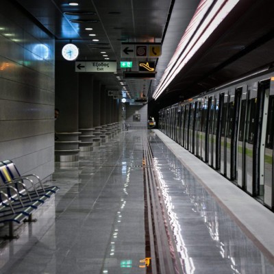 Κλείνουν Μετρό και Ηλεκτρικός – Χάος στην Αθήνα λόγω απεργίας της ΓΣΕΕ