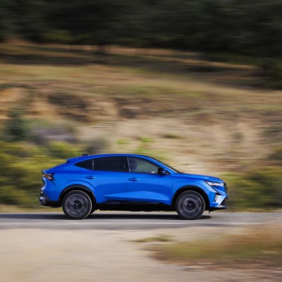 Φθηνότερο στην Ελλάδα απο τη Γαλλία το εντυπωσιακό SUV Coupe της Renault