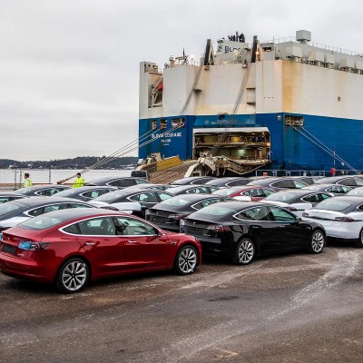 Η πλούσια χώρα της Ευρώπης με πληθυσμό 5,64 εκατ. κατοίκους - Οι μισοί αγοράζουν Tesla