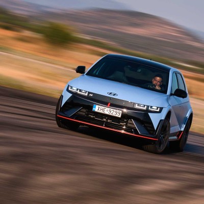 Η Hyundai ετοιμάζει... νίτρο για ηλεκτρικά αυτοκίνητα