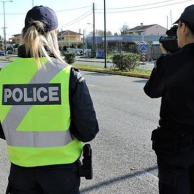 Η Τροχαία στέλνει SMS και email στους οδηγούς – Τι πρέπει να ξέρουν όλοι