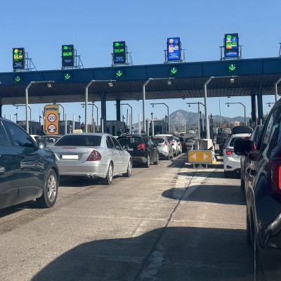 20% φθηνότερα διόδια για τα ηλεκτρικά αυτοκίνητα στην Ελλάδα – Σε 2 εθνικές οδούς