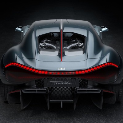 Θερμικοί κινητήρες μόνο για πλούσιους: Τα ρεζερβουάρ θα γεμίζουν με 1.000 ευρώ!