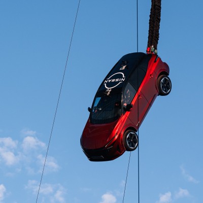 Το μεγάλο ρεκόρ του Nissan Qashqai – Έπεσε από τον ουρανό [video]